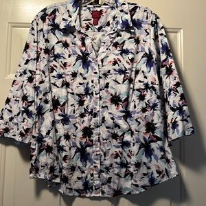 Petite XL 212 Collection quarter sleeve button blouse with stretch fabric